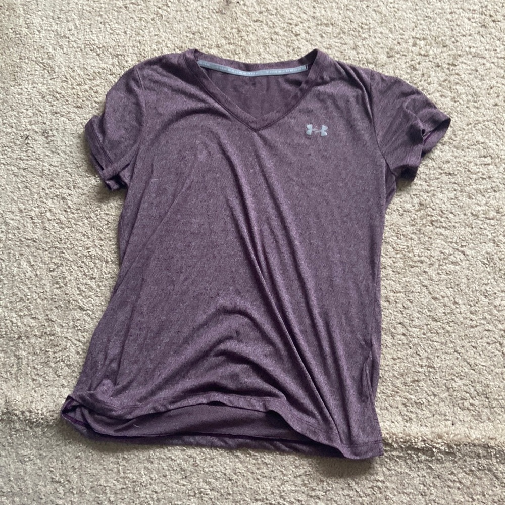 Under armour womens heather purple tshirt